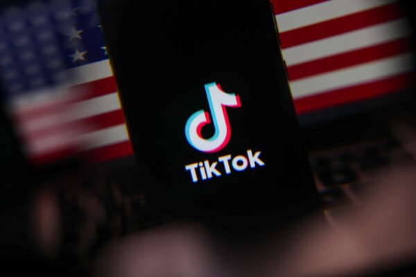 TikTok returns to US