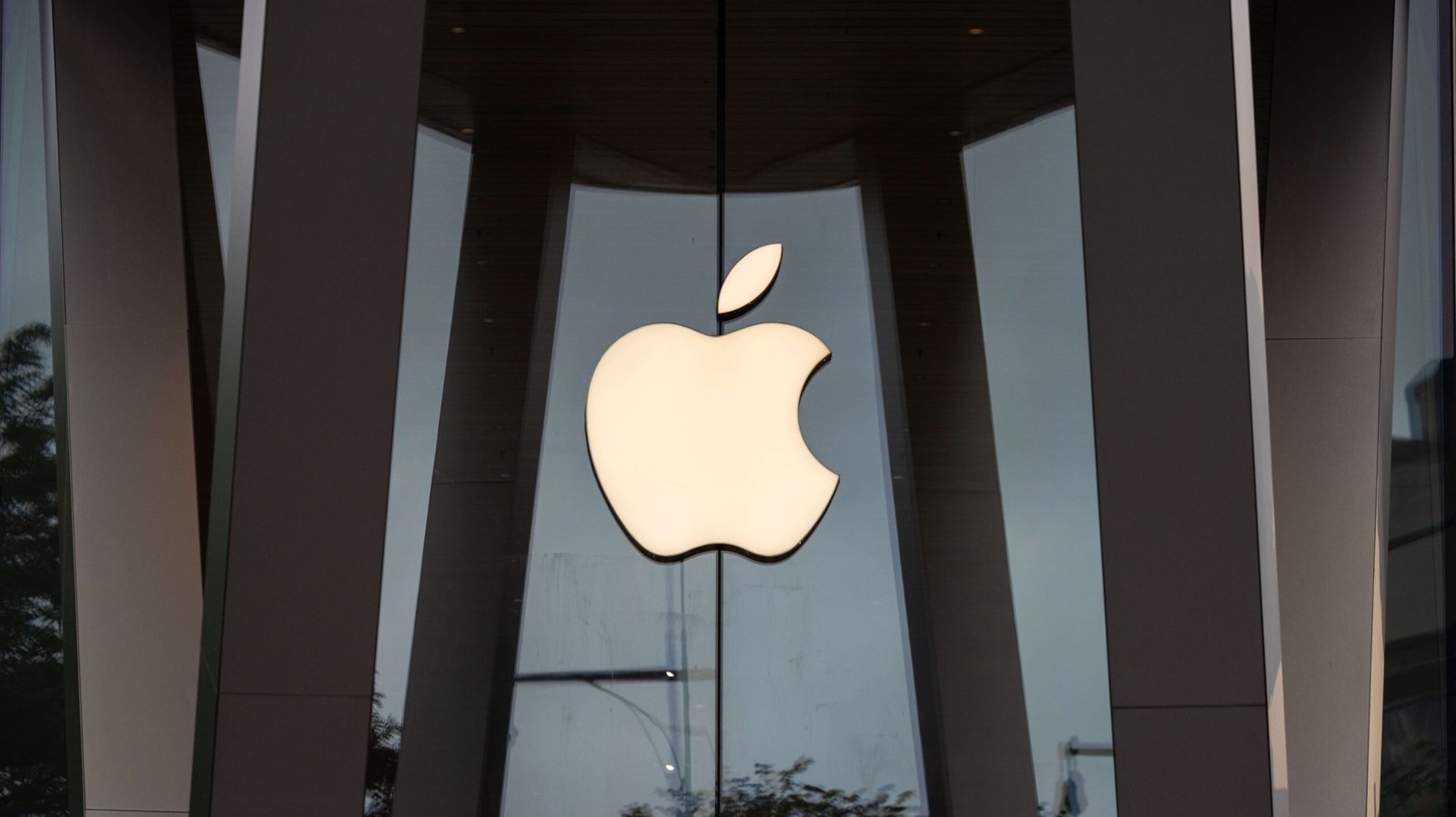 Apple gaming app WWDC