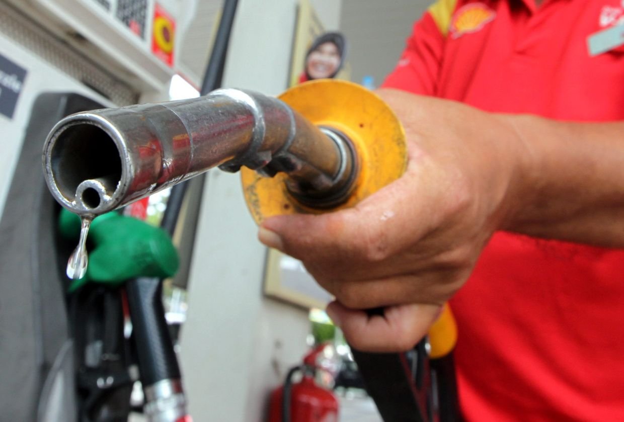 Government slash petrol prices