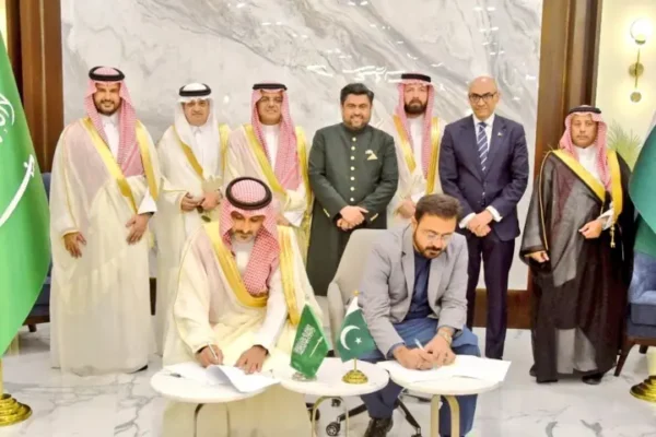 Saudi-Pakistani youth technology