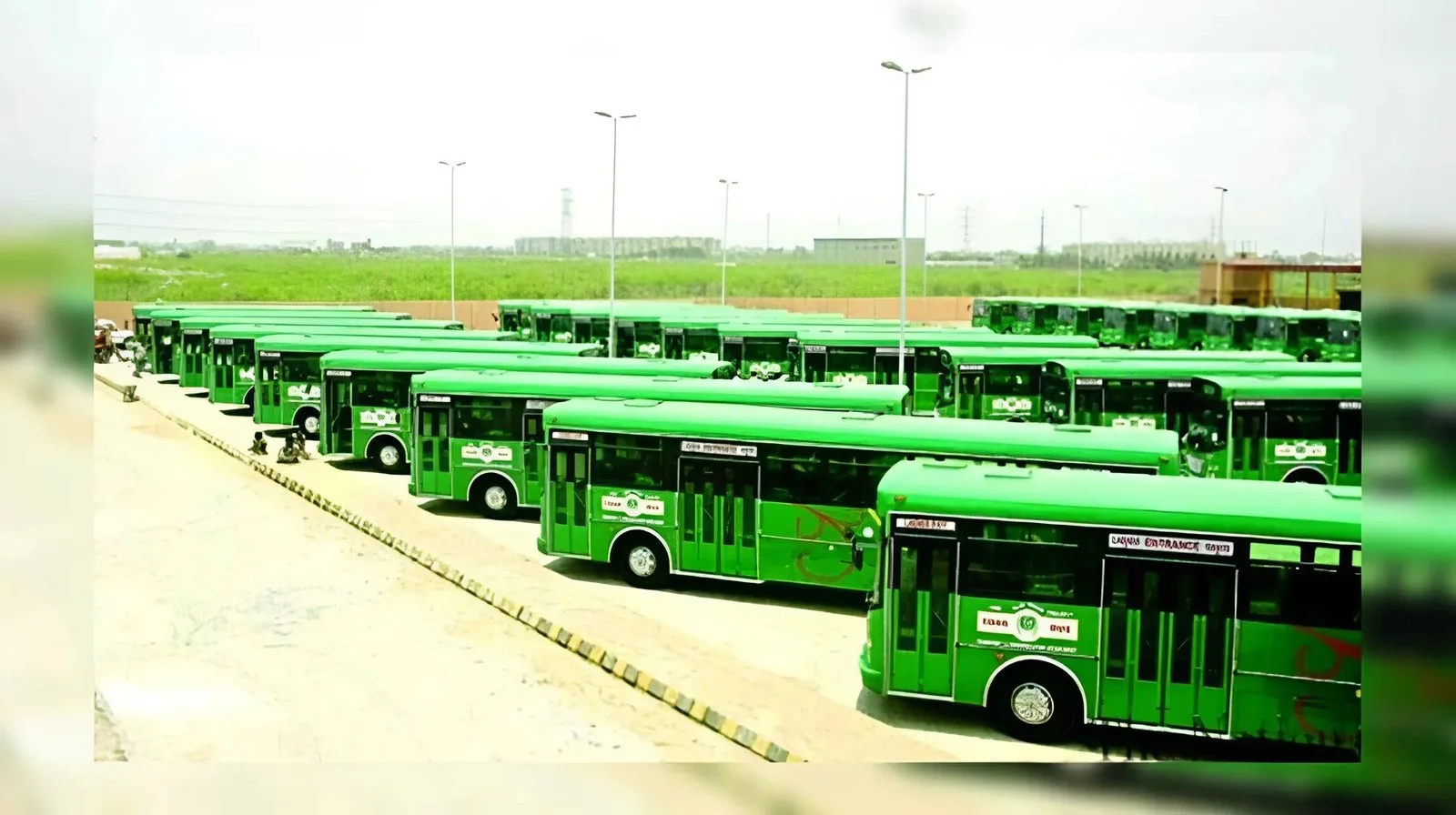 Eco-Friendly Buses Faisalabad