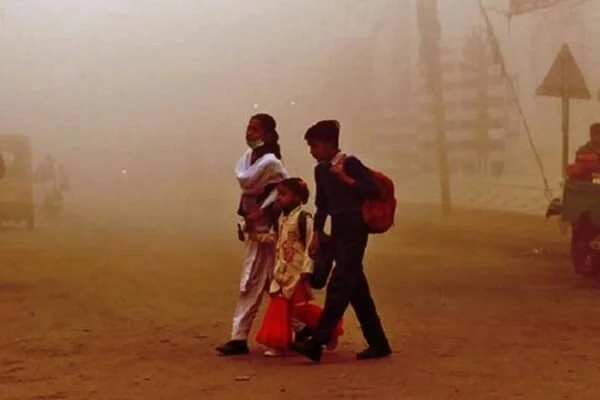 Punjab Shuts Schools Due to Smog
