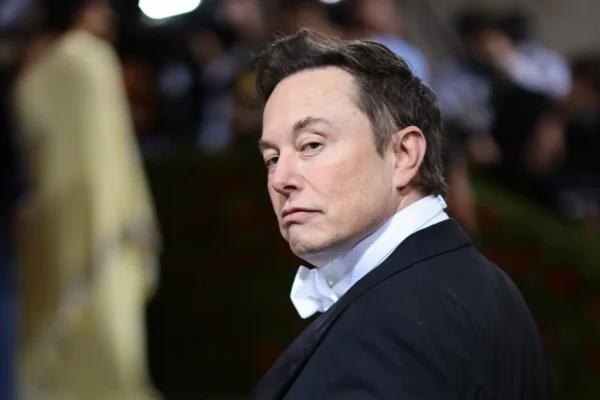 Elon Musk lunar AI manufacturing hub