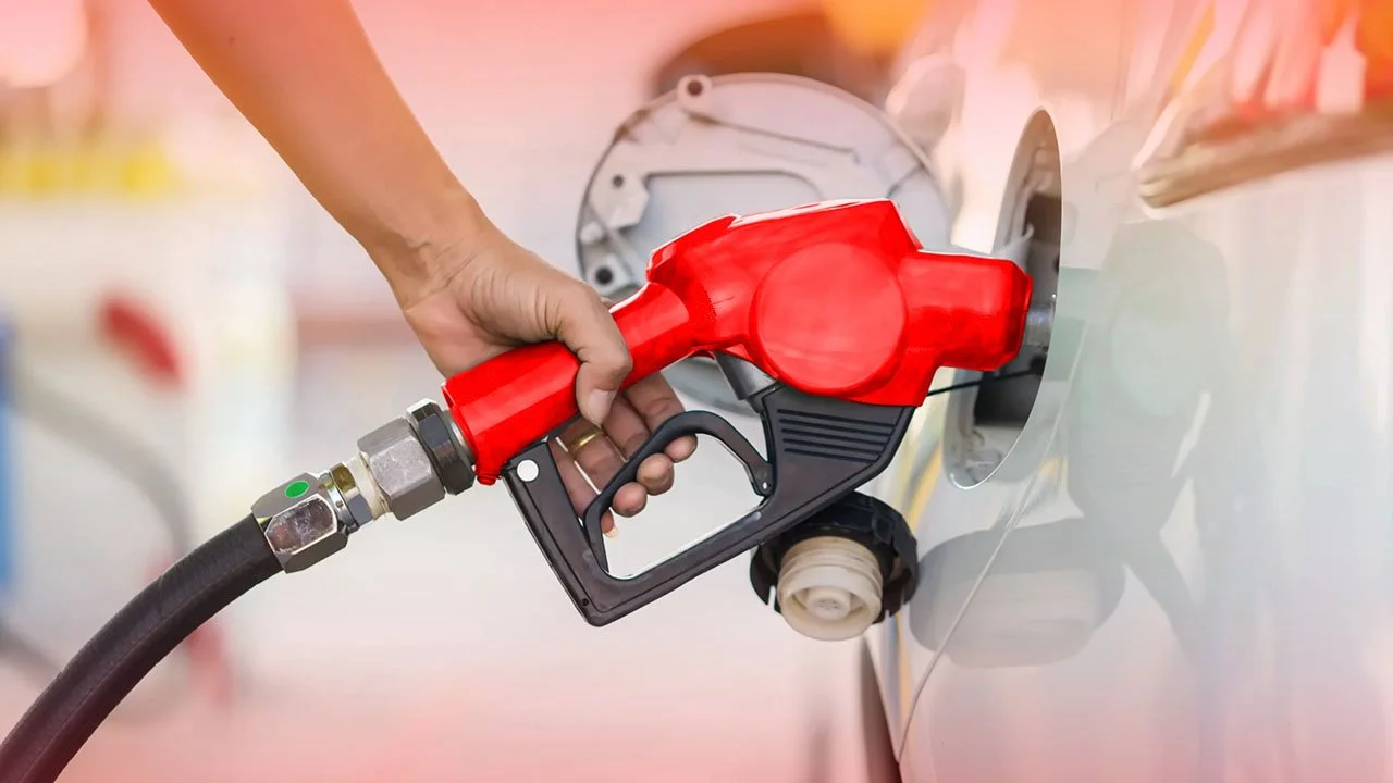 Pakistan petrol price Rs458